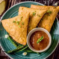 CHICKEN BIG SAMOSA